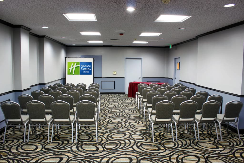Holiday Inn Express Van Nuys by IHG - photo 16