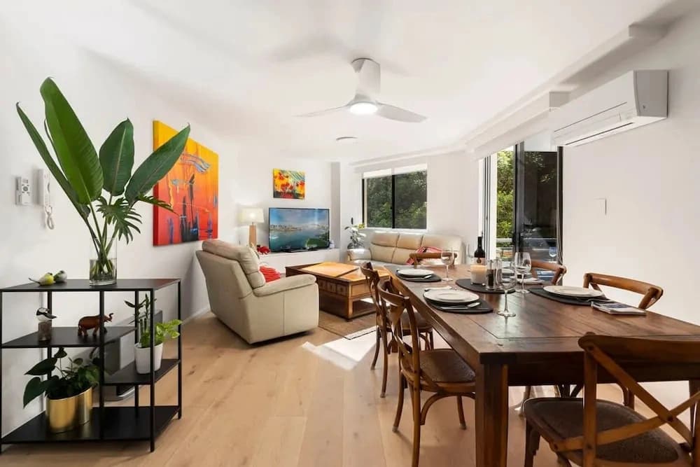Walking Distance to Darling Harbour - photo 2