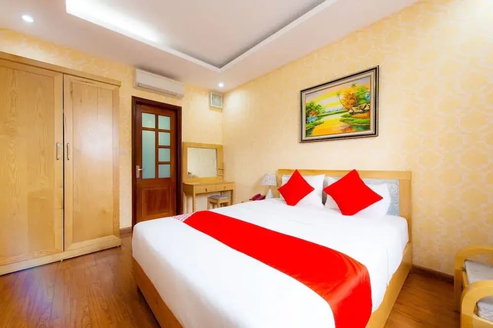 Dragon Hotel - photo 3