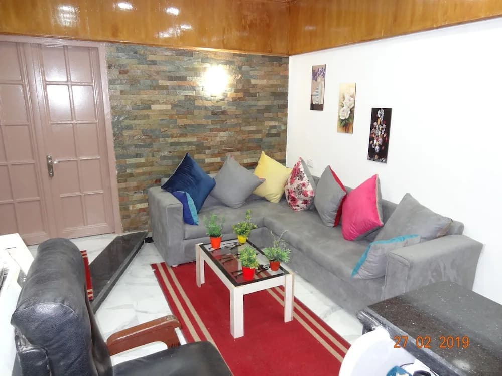 Gardenia Hotel - photo 2