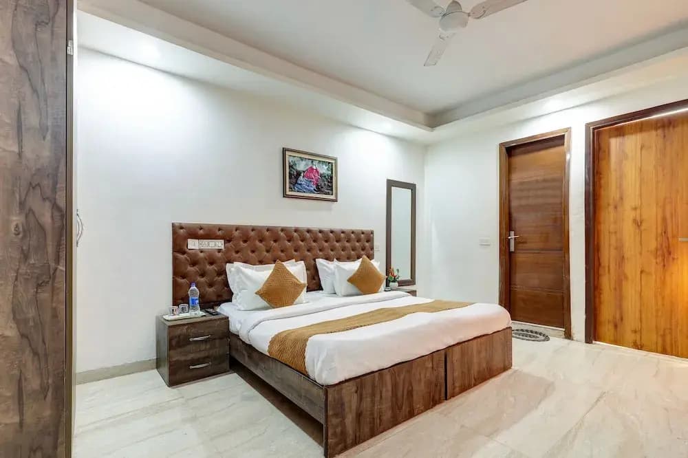 Mauryan Elite Hotel Qutab Minar Metro Station - photo 5