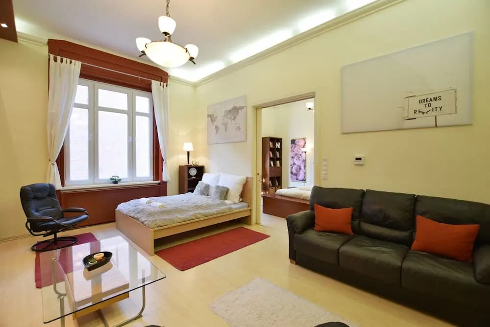 Ultra central apartment at Synagogue - photo 5