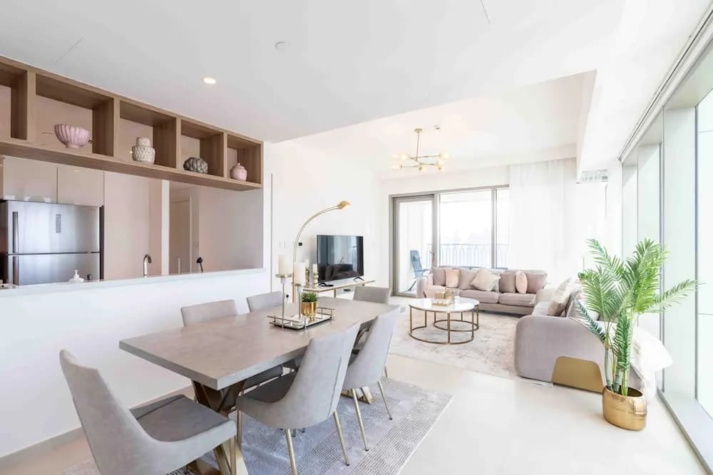 Regal 3BR Maid w Burj Khalifa View Balcony - photo 2