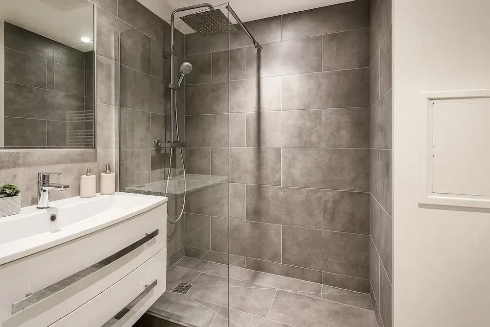 Elegant Appartement au 19e - photo 12