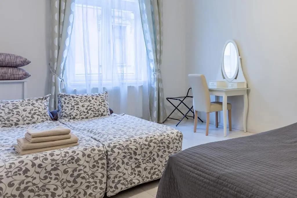 Goldcentral Apartment Grand Boulevard - photo 5
