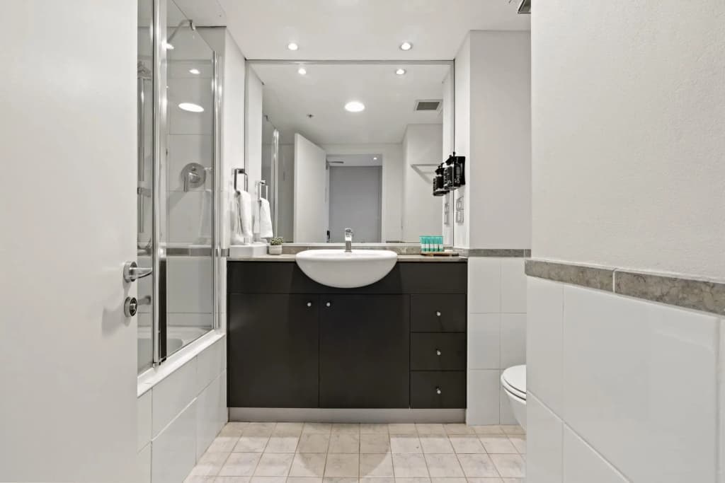 Central City Abode in Sydney - photo 6