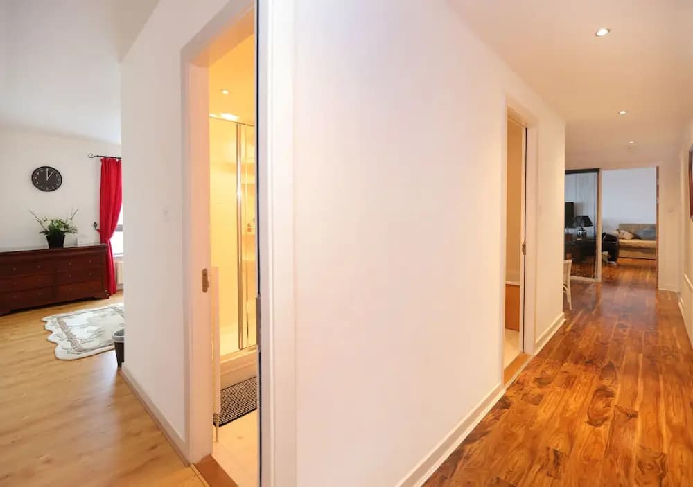 Waterfront Penthouse - photo 3