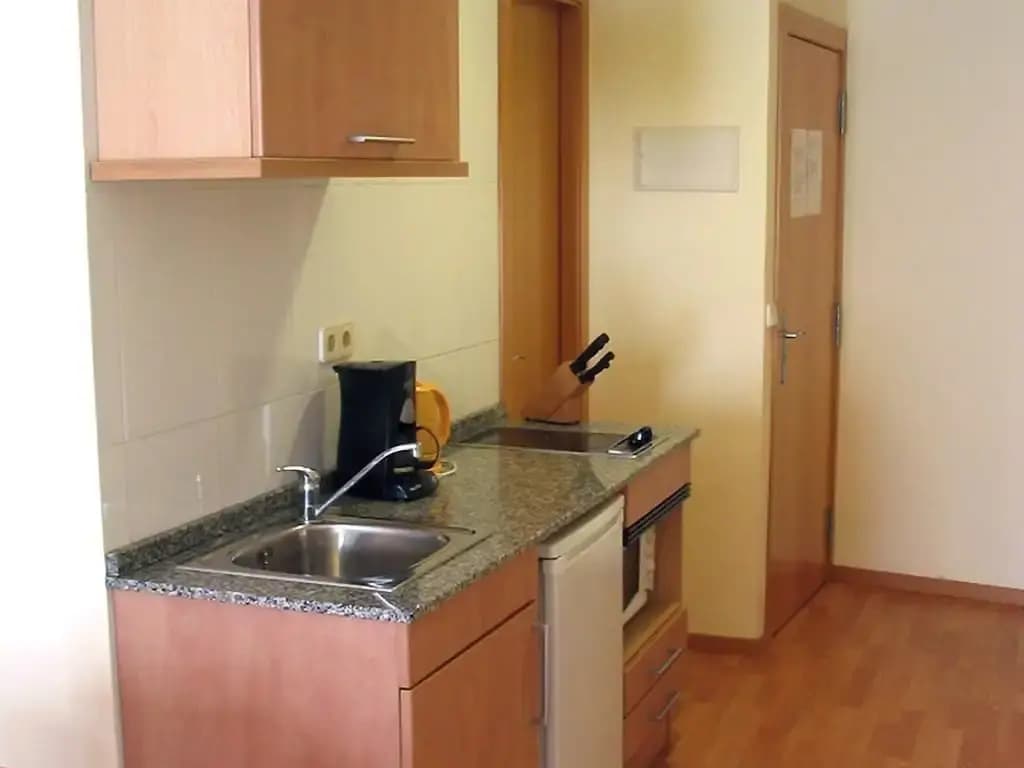 Bcn Accommodation - photo 8