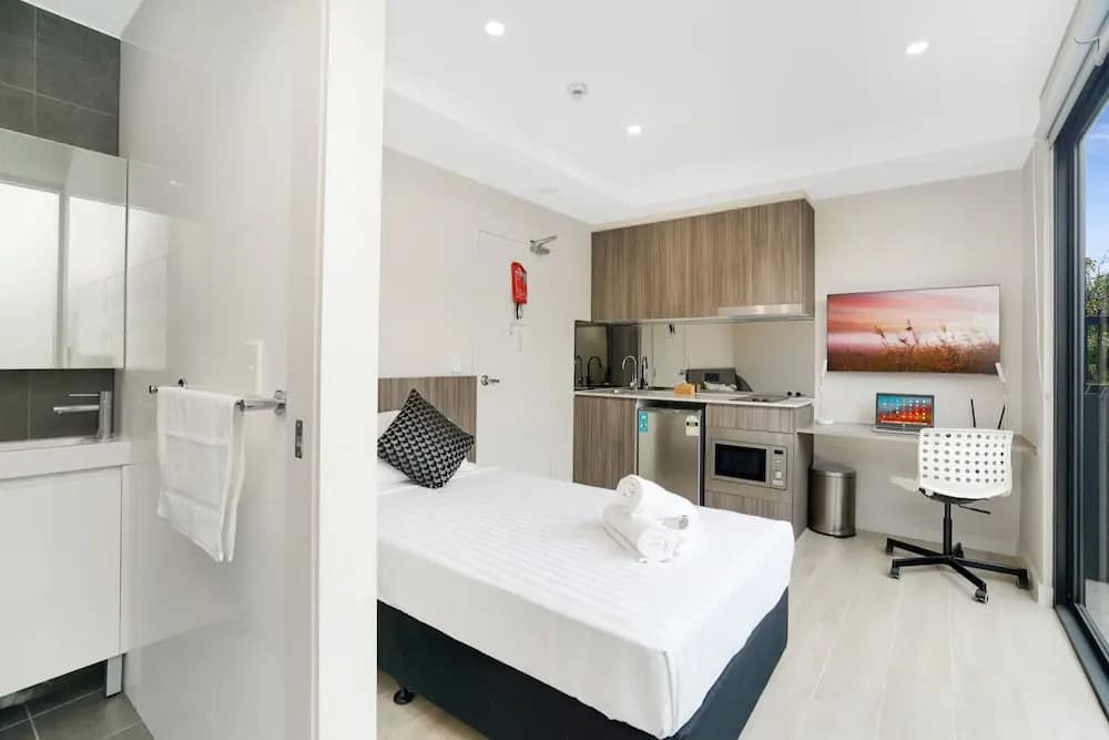 Coogee Studio Apartments - photo 6