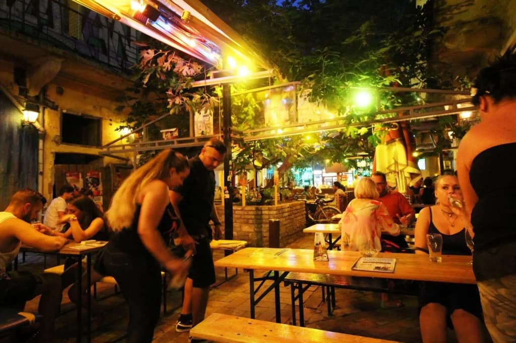 Broadway Hostel - photo 21