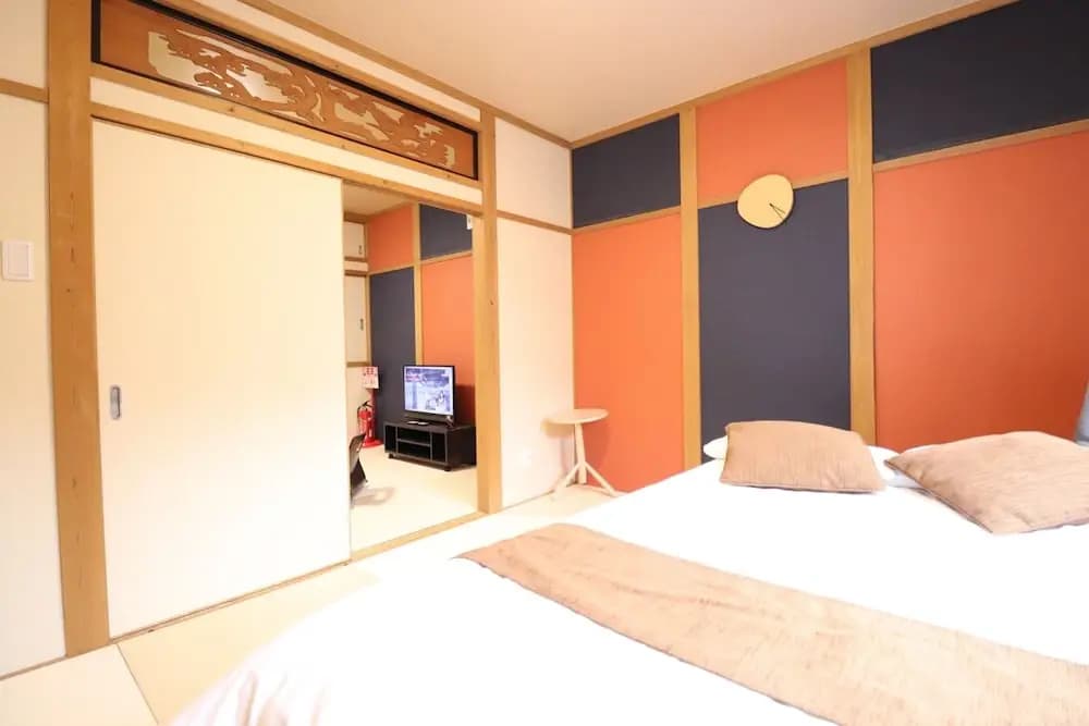 Tsuruhashi East III - photo 3