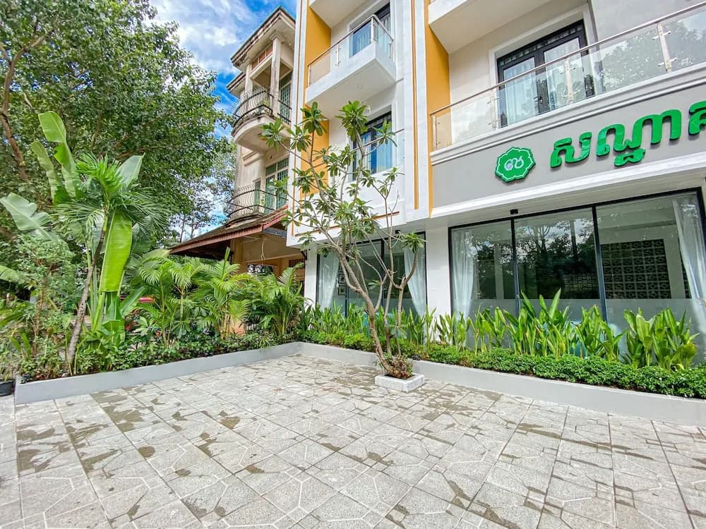Angkor Sivutha Hotel - photo 1
