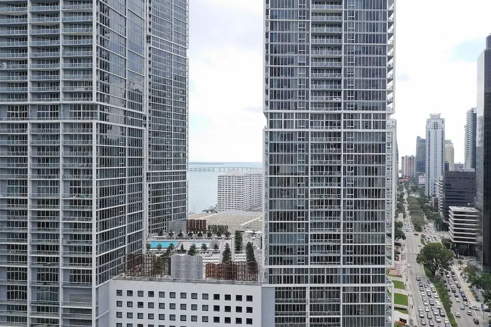 Iconbrickell 4704 - photo 18