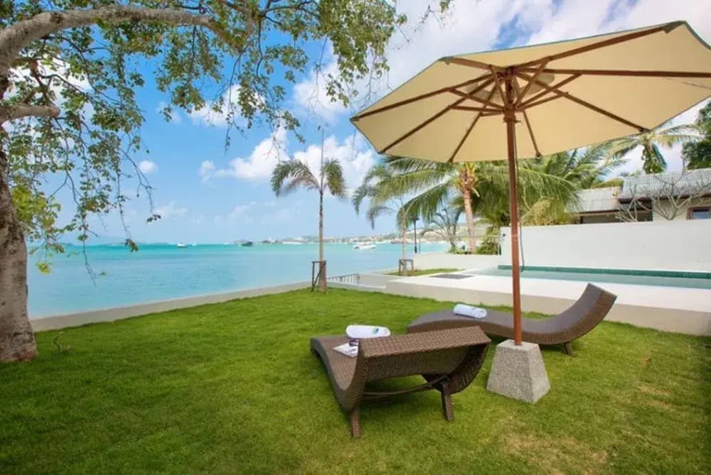 1 Bedroom Beautiful Beachfront Villa - photo 12