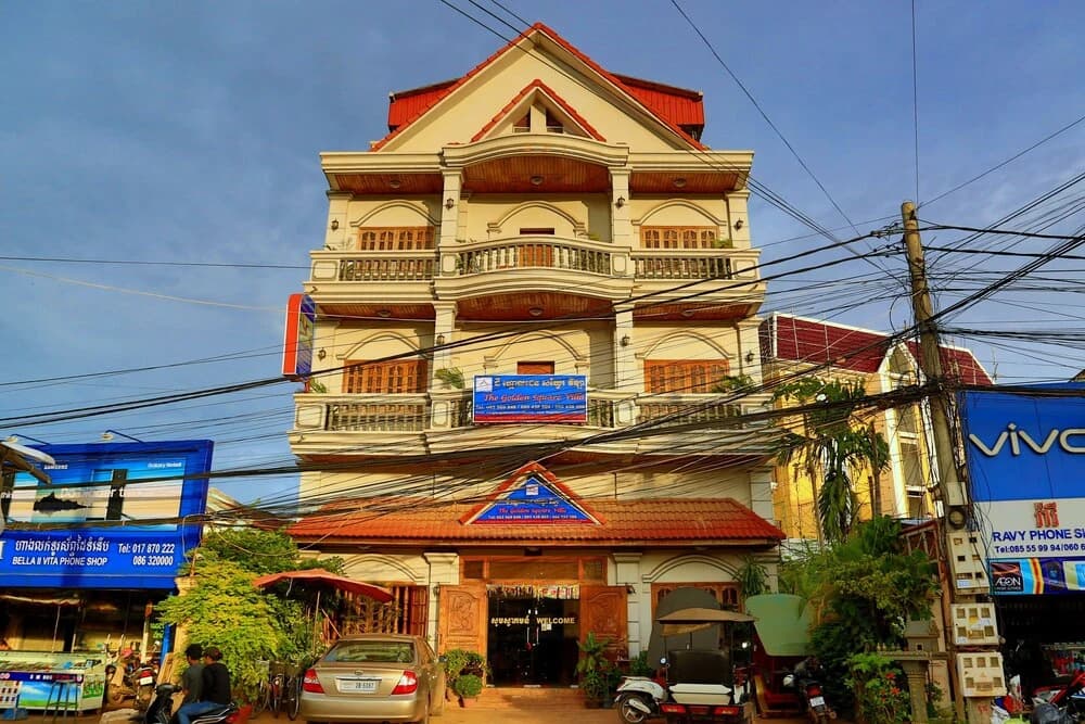 The Golden Square Villa - photo 13