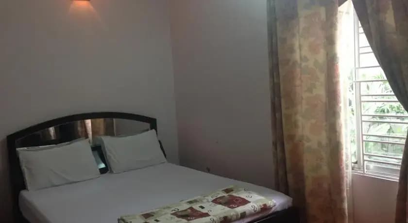 Huong Lai Hotel - photo 4