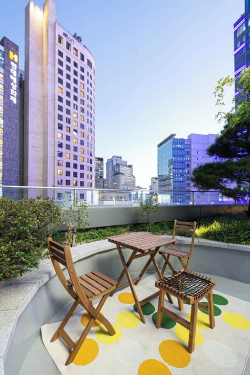 Uhoostay - photo 35