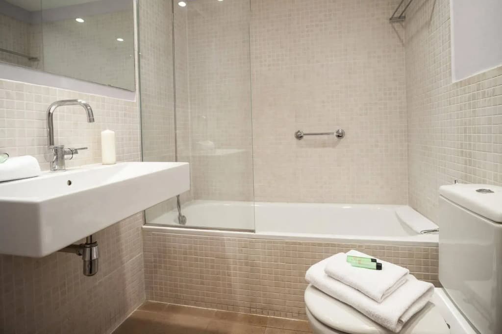 SSG Camp Nou Apartments - photo 9