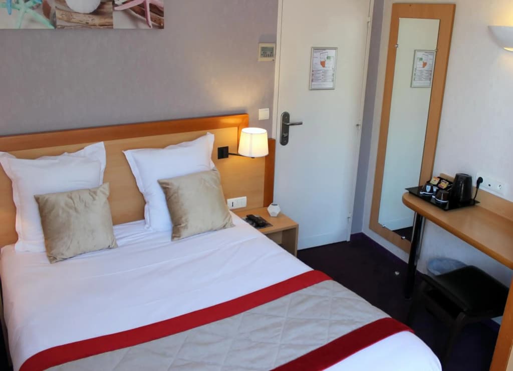 Hotel du Chemin Vert Paris - photo 4