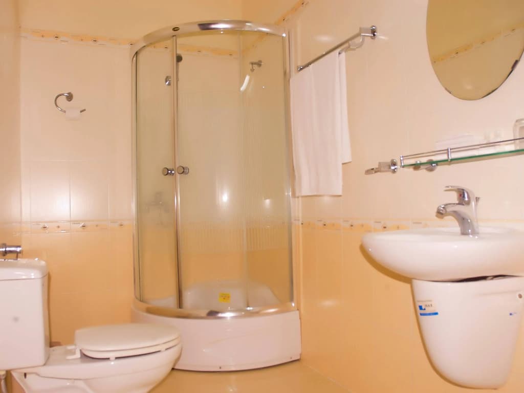 Thai Binh Hotel - photo 4