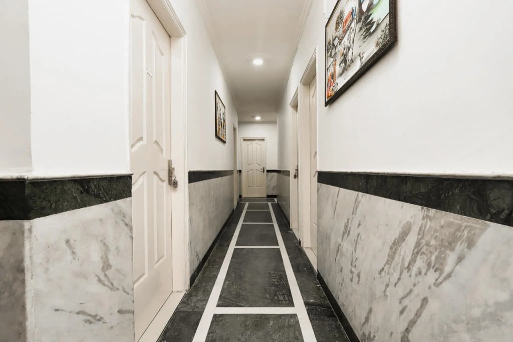 OYO 24436 Ramji 7 Grand - photo 10