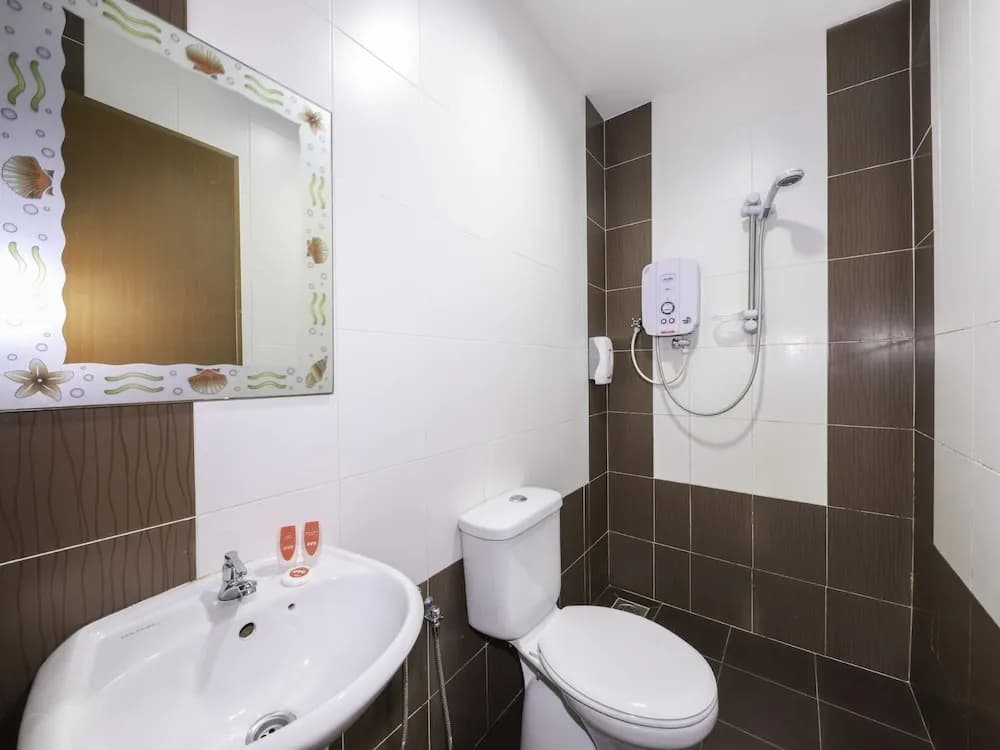 Super OYO Capital O 812 Hotel SMC Seksyen 13 - photo 8