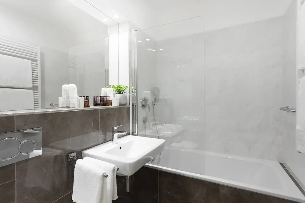 Hotel Schwaiger - photo 8