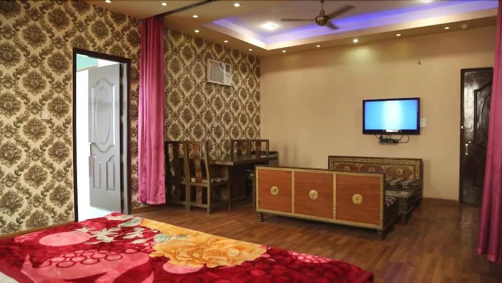 Sydney Grand Hotel & Resort - photo 3