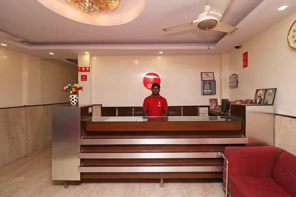 OYO 5494 Hotel Odeon Continental - photo 15