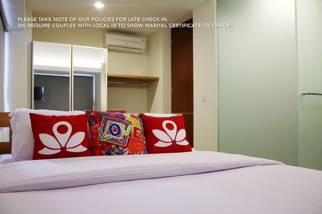 ZEN Rooms Patra Kuningan Syariah - photo 6