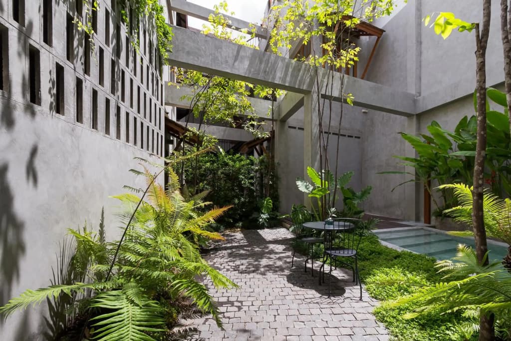 Hidden Garden Hostel - photo 16