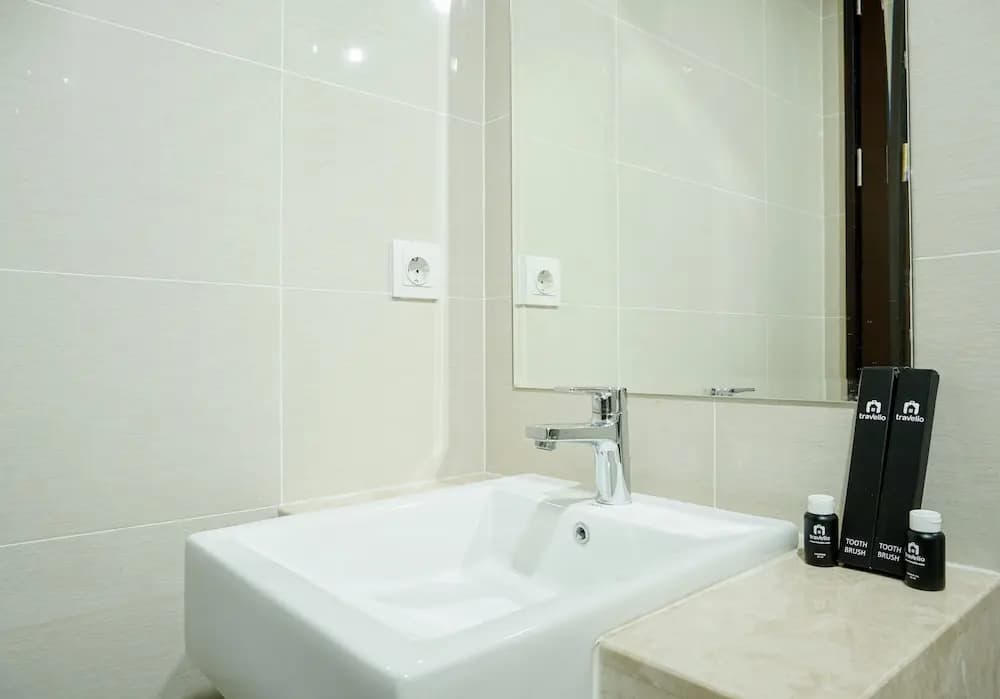 Deluxe Puri Mansion 1br Apartment with Sofa Bed - photo 7