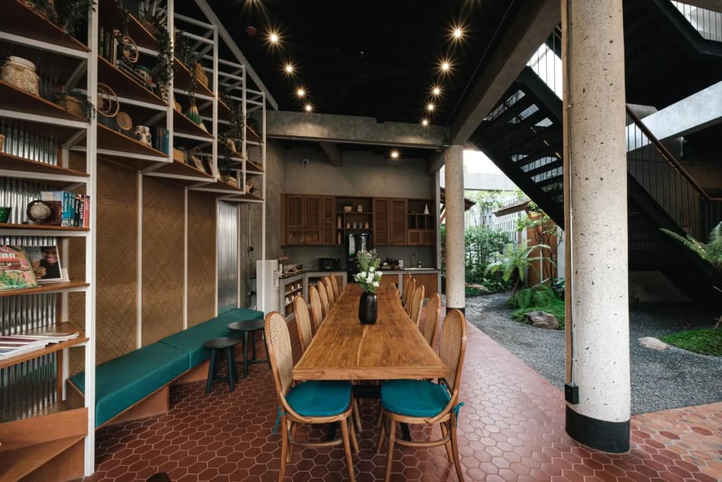 Hidden Garden Hostel - photo 18