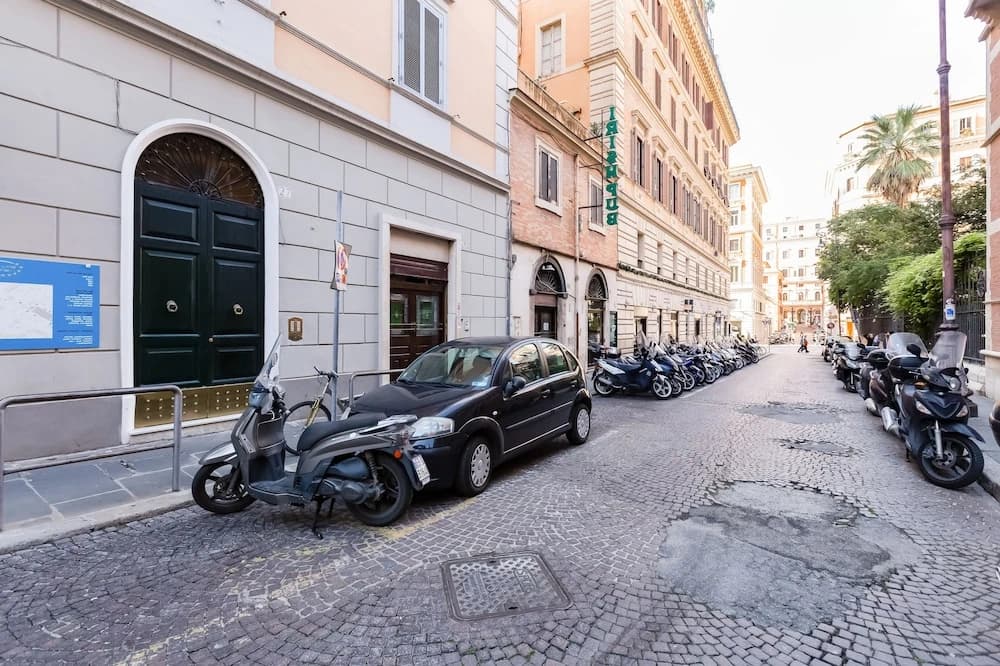 Repubblica Studio - photo 10