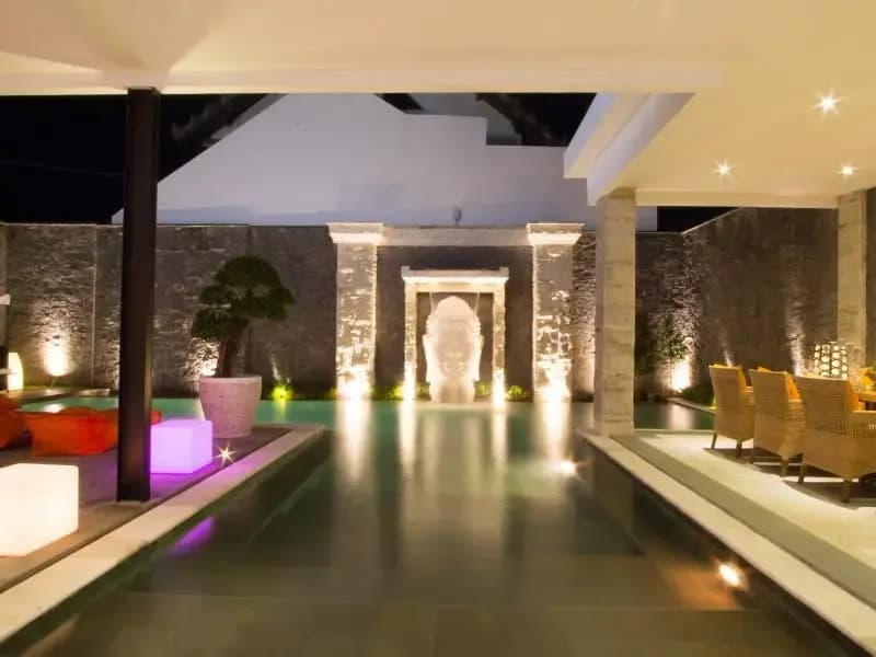 Puri Ratu Jimbaran Villa - photo 1