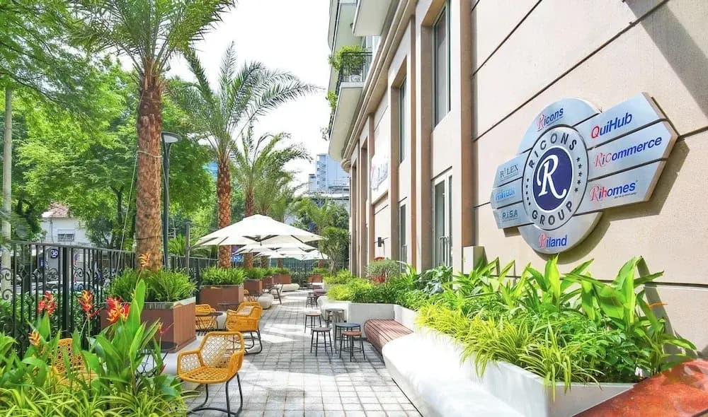 Saigon Pavillon Suites - photo 25