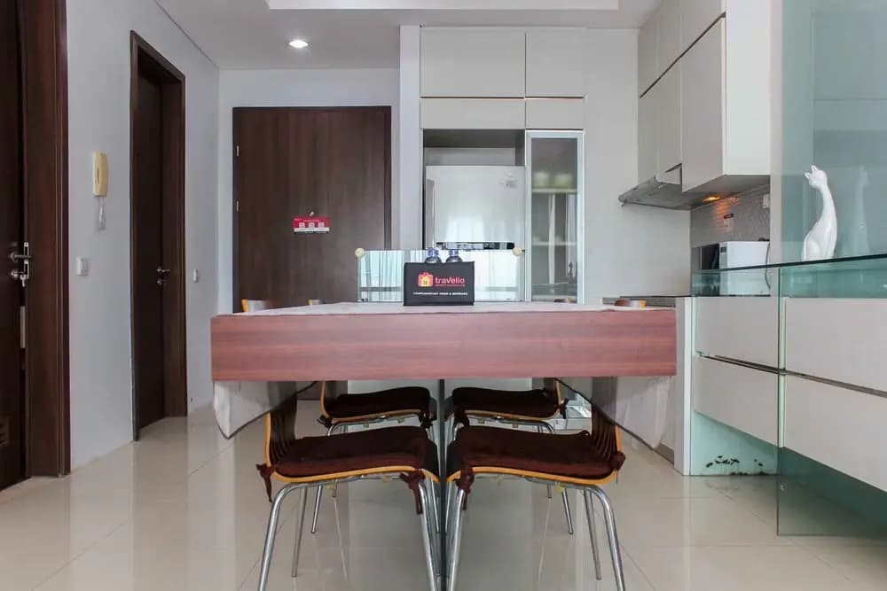 Wonderful And Strategic 2Br At Kemang Village Apartment - photo 6