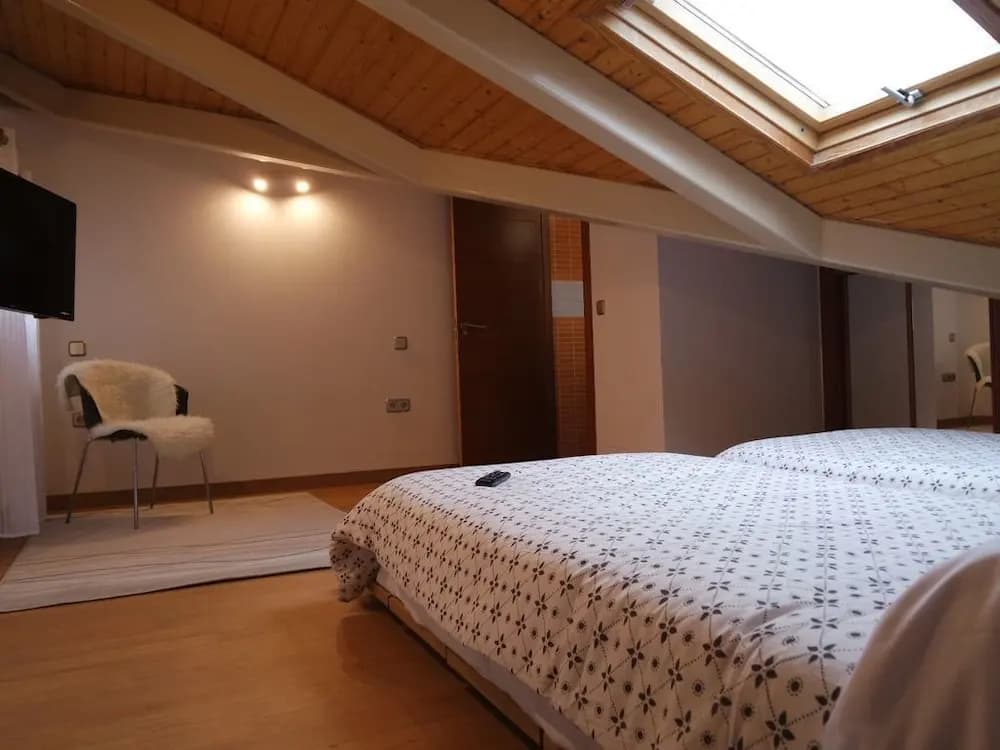 Limehome Madrid Calle de Santa Ana - photo 29