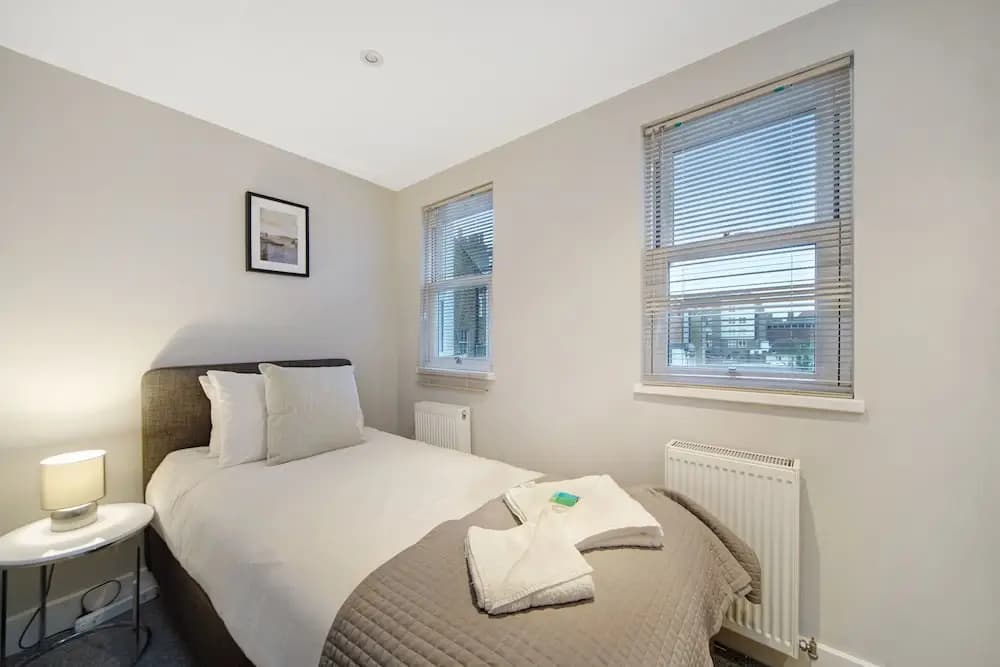 Executive Apartments in Central London Euston FREE WiFi by City Stay Aparts - photo 3