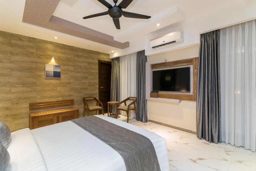 Samann Grand Hotel - photo 40