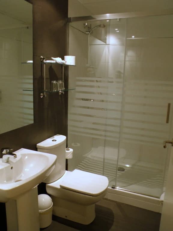 Hotel Center Gran Via - photo 9