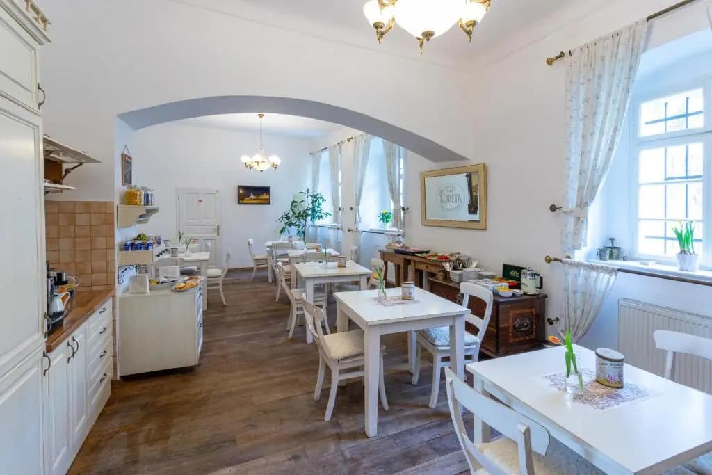 Hotel Loreta - photo 15