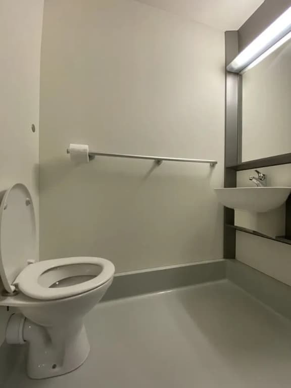 En Suite Rooms, EDINBURGH - SK - photo 7