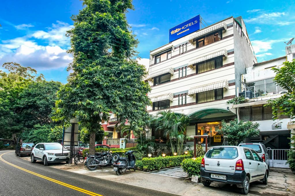 FabHotel Aashraye - photo 13