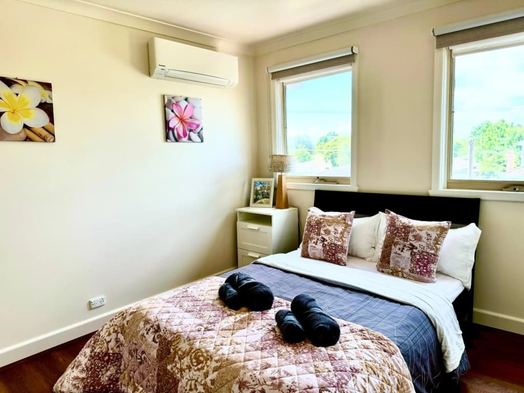 Four Season Home - photo 2