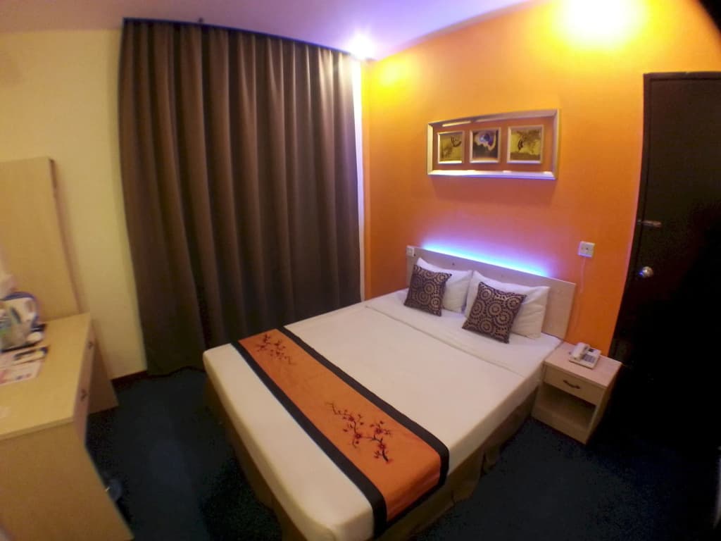 Paragon City Hotel - photo 6