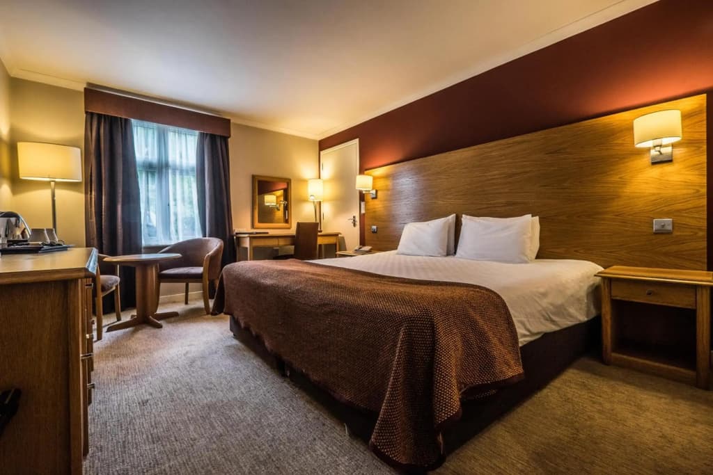 The Bridge Hotel Greenford - photo 3