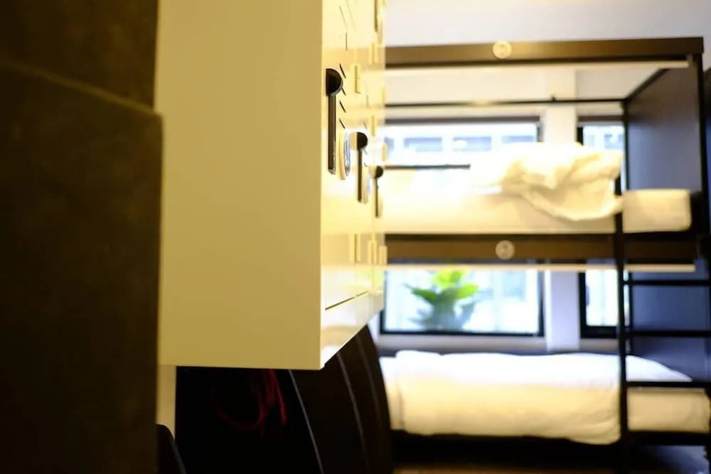 A.D.B. 08 Express - Hostel - photo 4