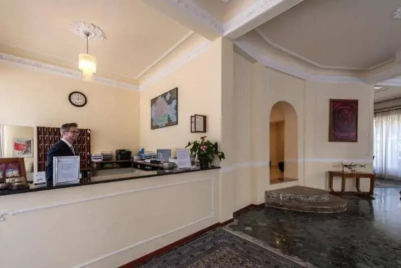 Hotel Byron - photo 2