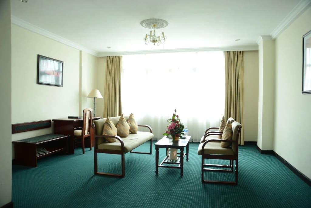 Saigontourane Hotel - photo 4